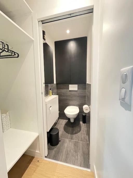 Paris Central 1 Bedroom Apartment With Ac Exteriör bild